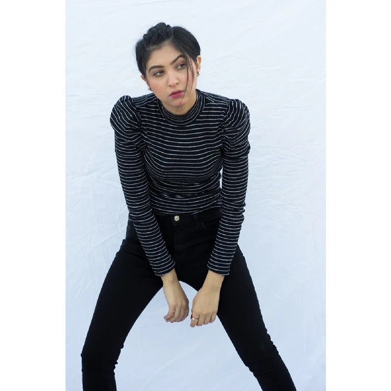 New Deals Black Stripes Puff Shoulder Turtleneck Top