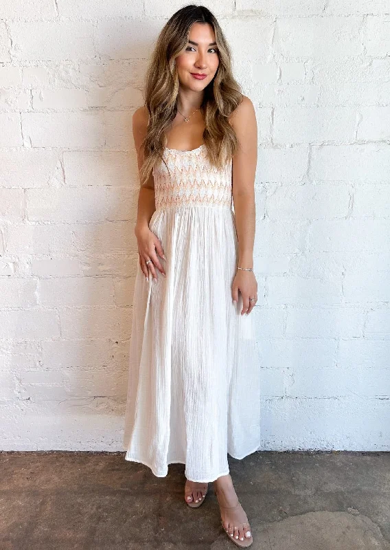 Deal Frenzy Solid Sweet Nothings Midi Dress
